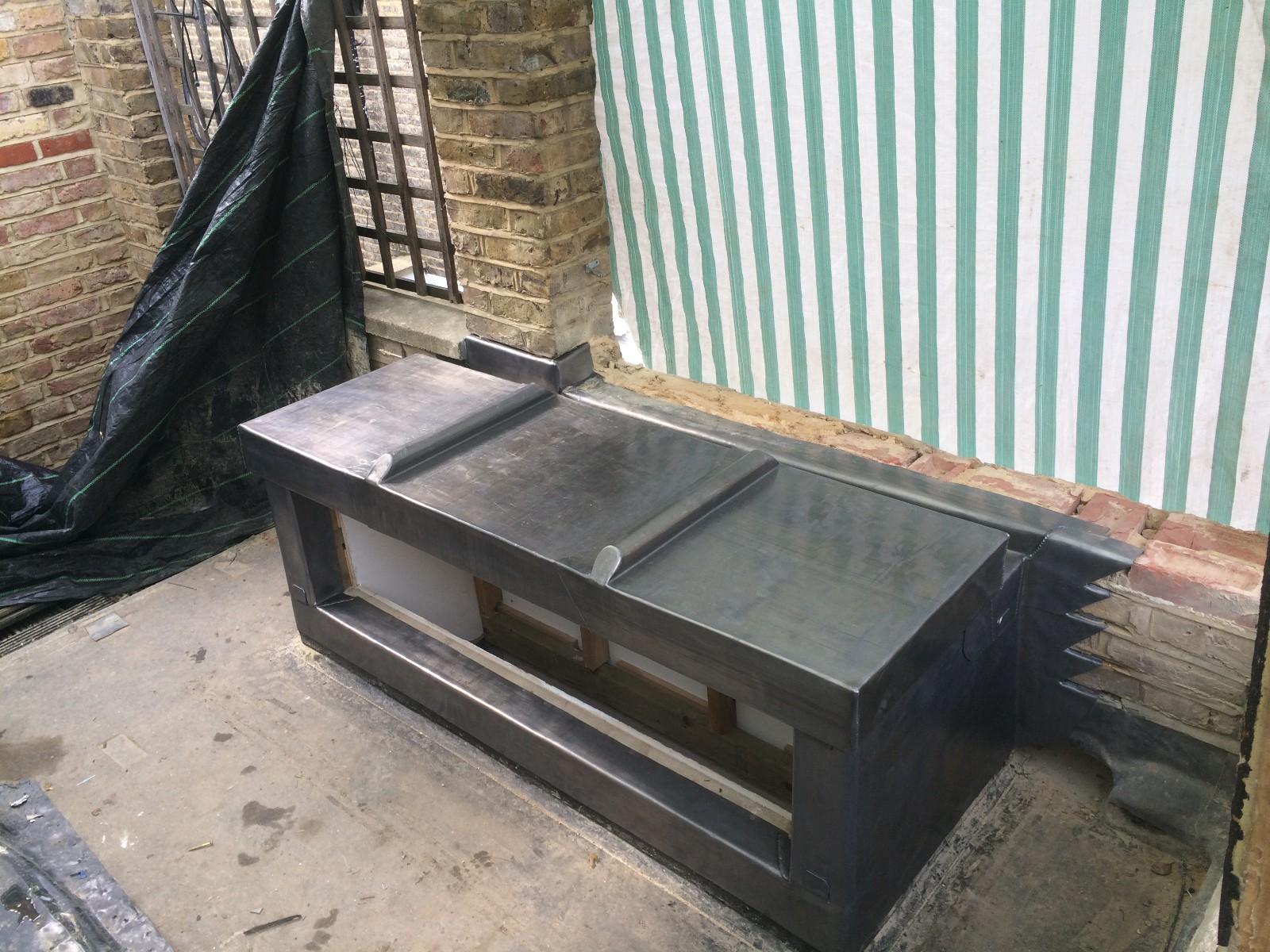 EWN Lead Specialists Ltd.