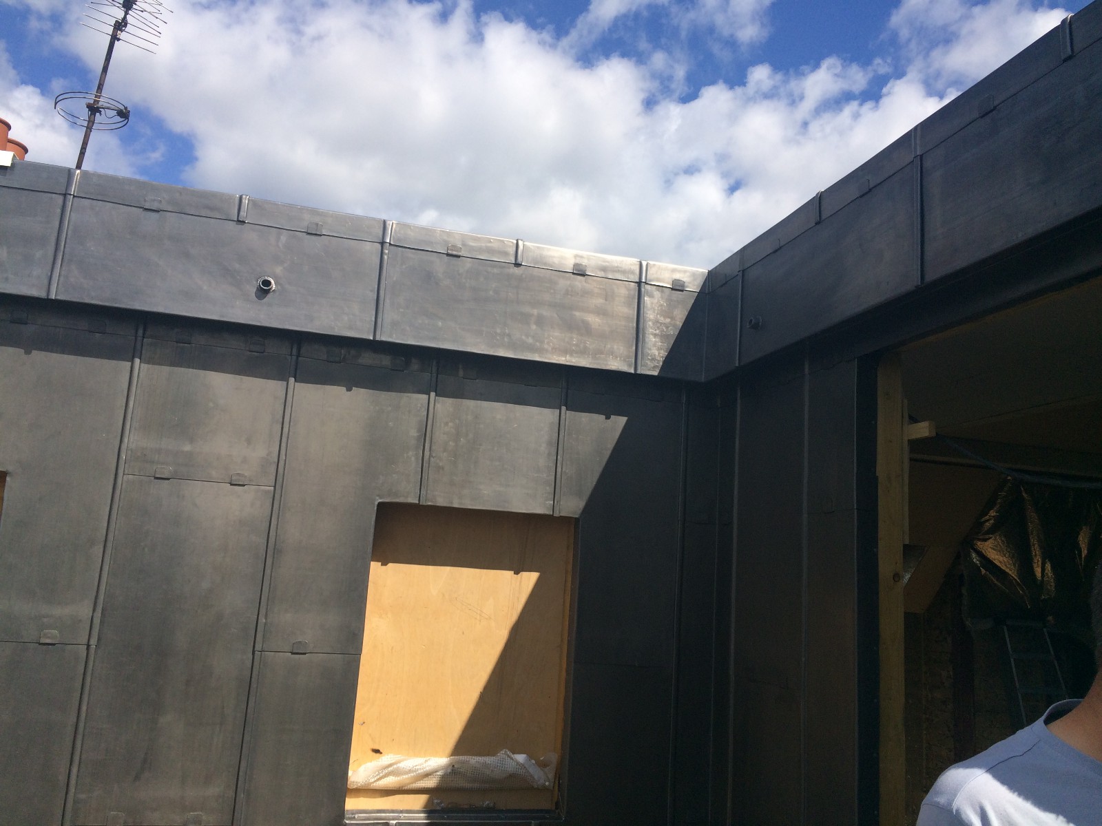 EWN Lead Specialists Ltd.