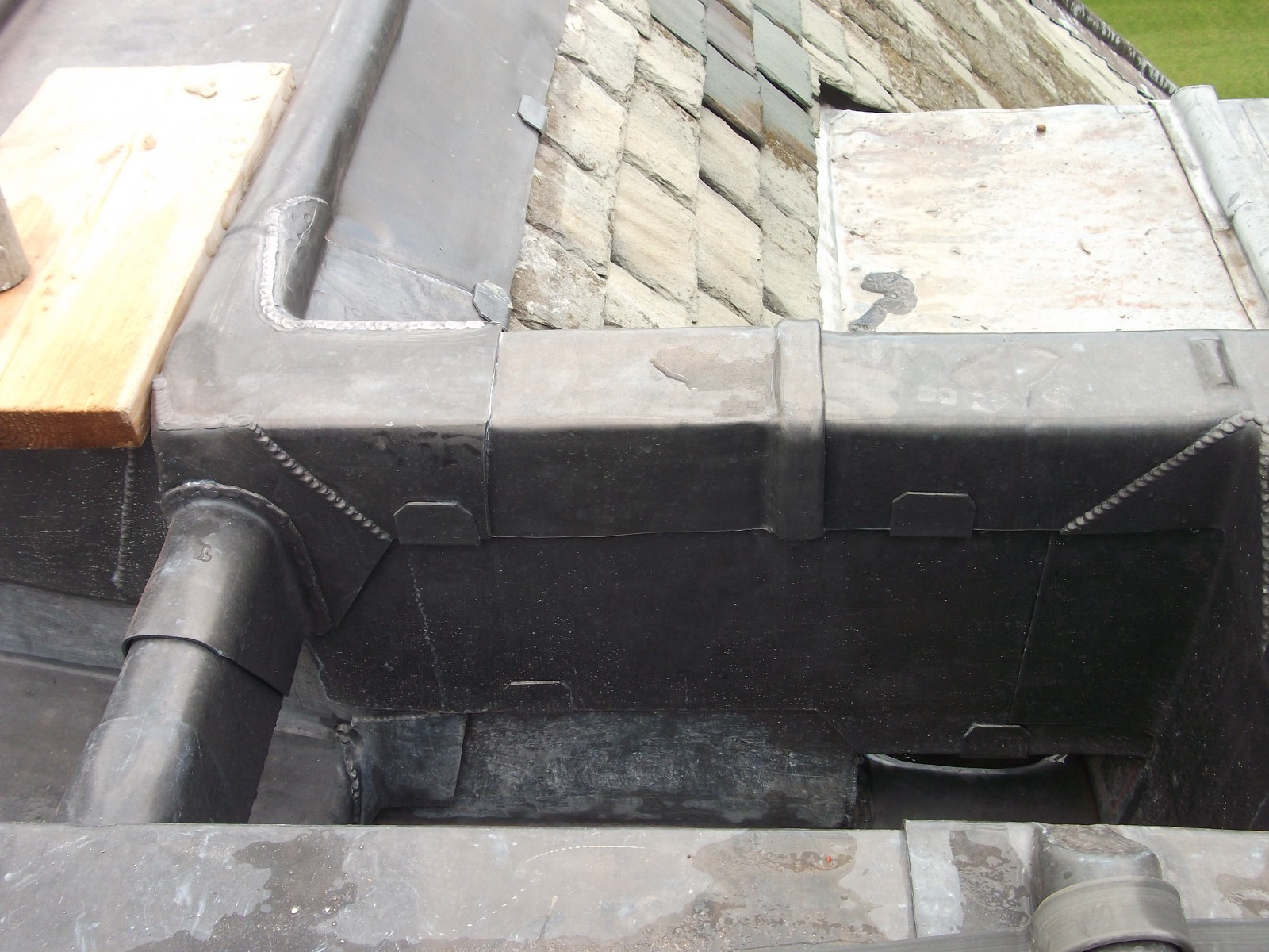 EWN Lead Specialists Ltd.