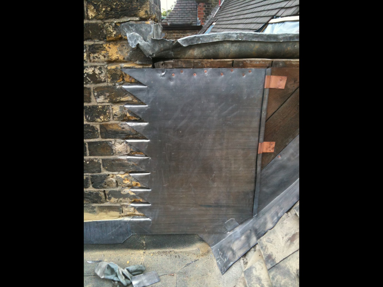 EWN Lead Specialists Ltd. EWN Lead Specialists Ltd.