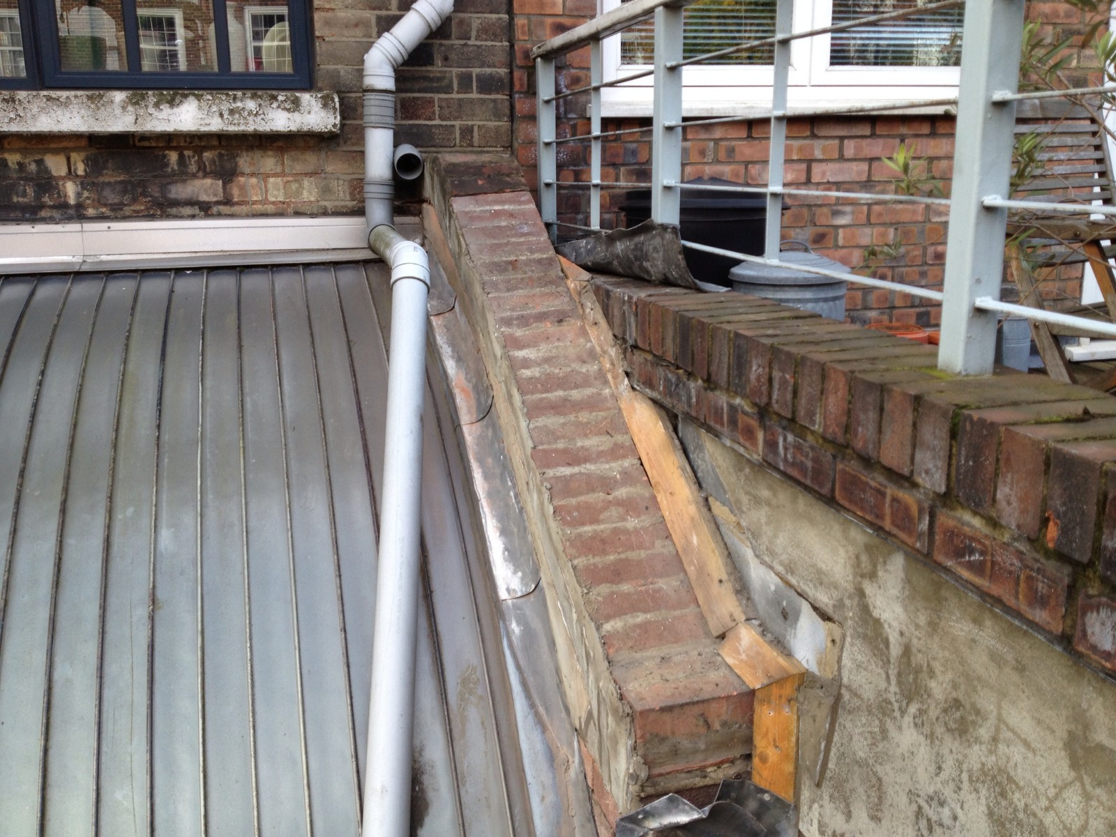 EWN Lead Specialists Ltd.